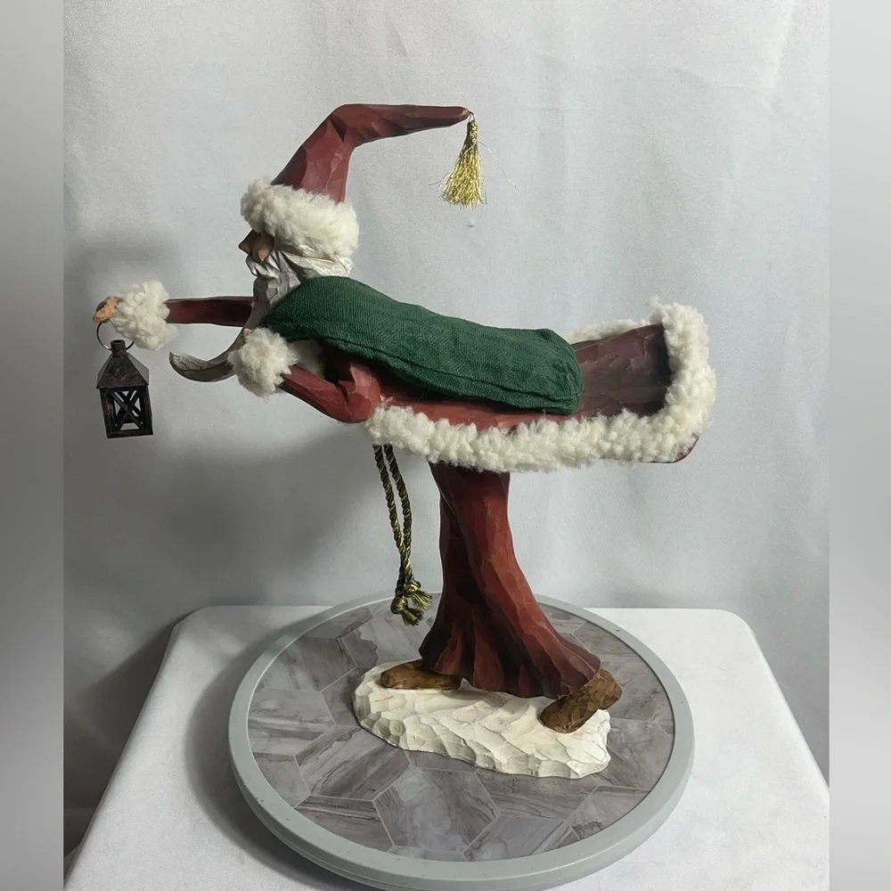 Christmas Vintage Painted Santa Figurine Rustic Carved Style Lantern Decor 12”